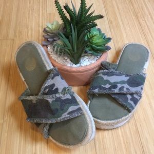 Boutique Shoes, Nalho brand